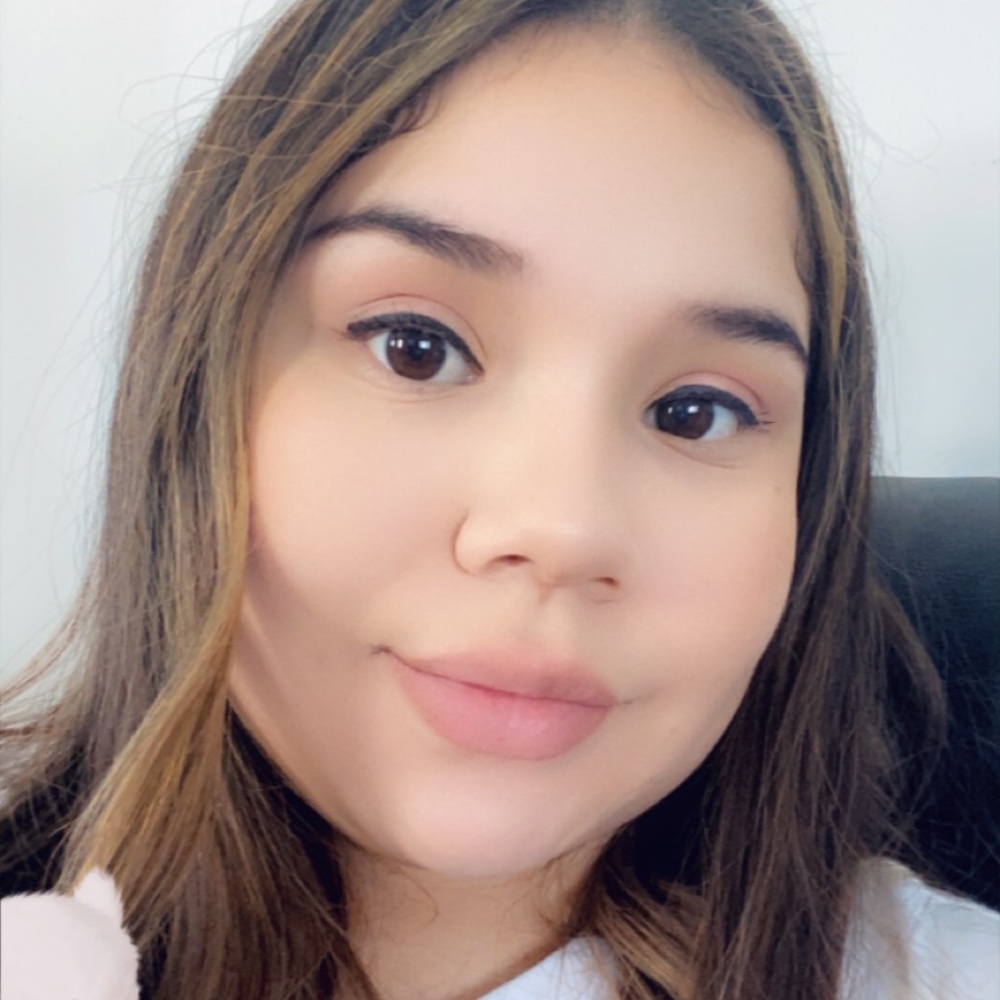 Meet your Posher, Janeth